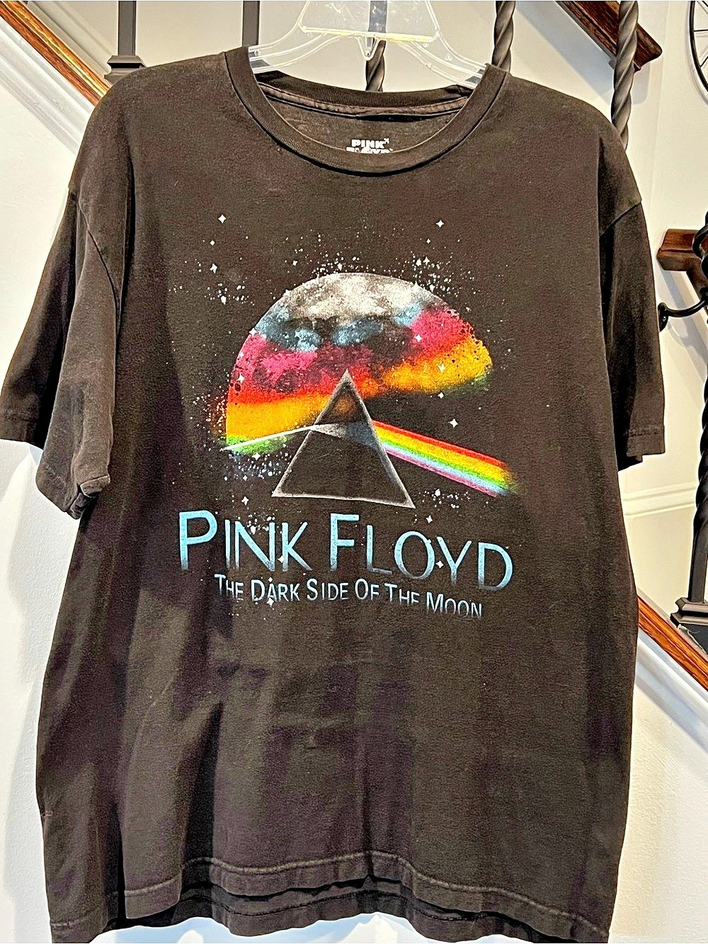 Pink Floyd The Dark Side of the Moon Space Graphic T-Shirt Black Small